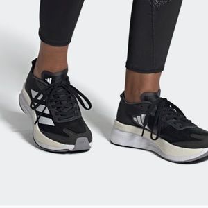 Adidas ADIZERO BOSTON 11 RUNNING SHOES-Black size 8